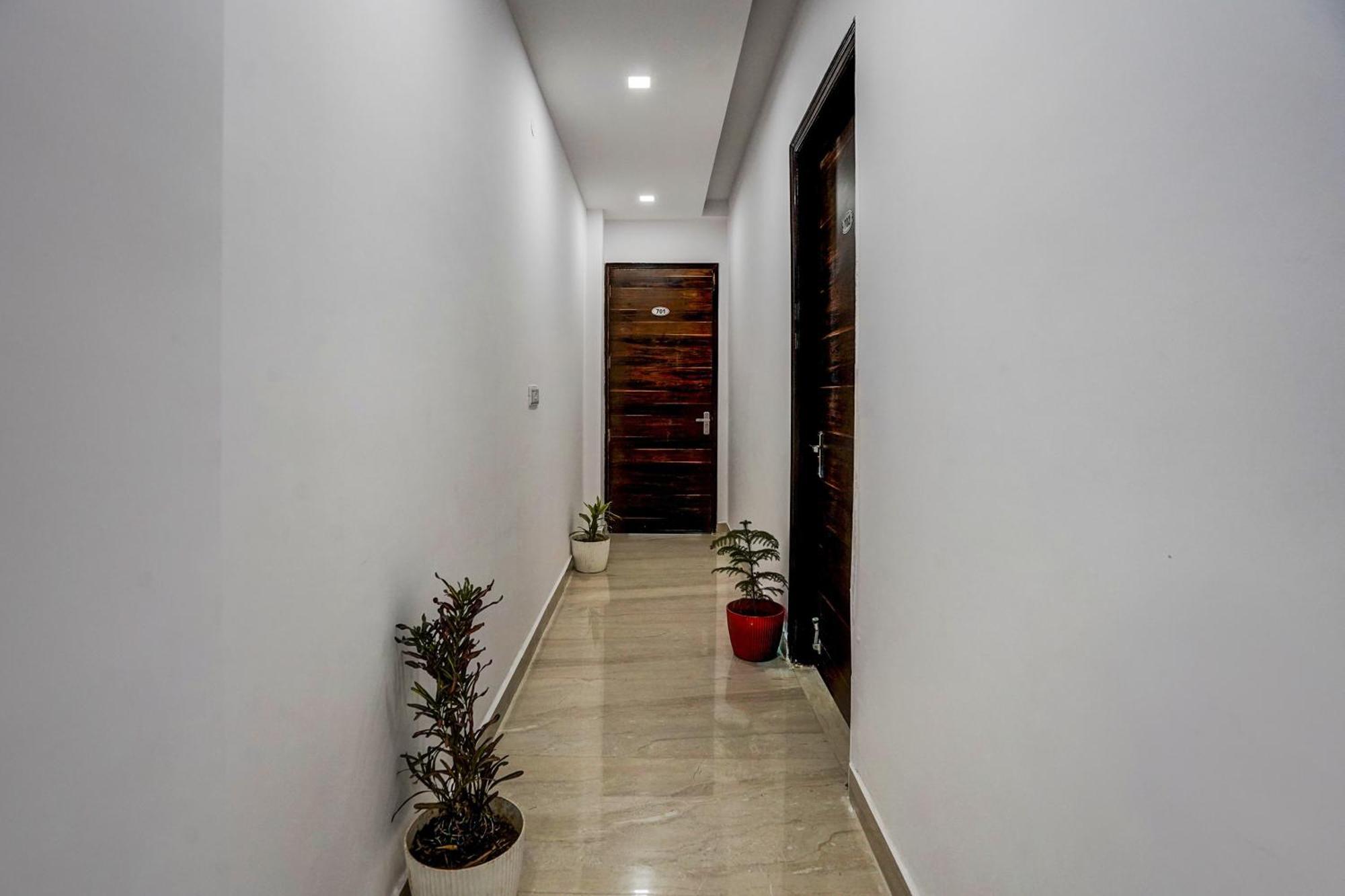 Townhouse Cloud Bay Otel Gurgaon Dış mekan fotoğraf