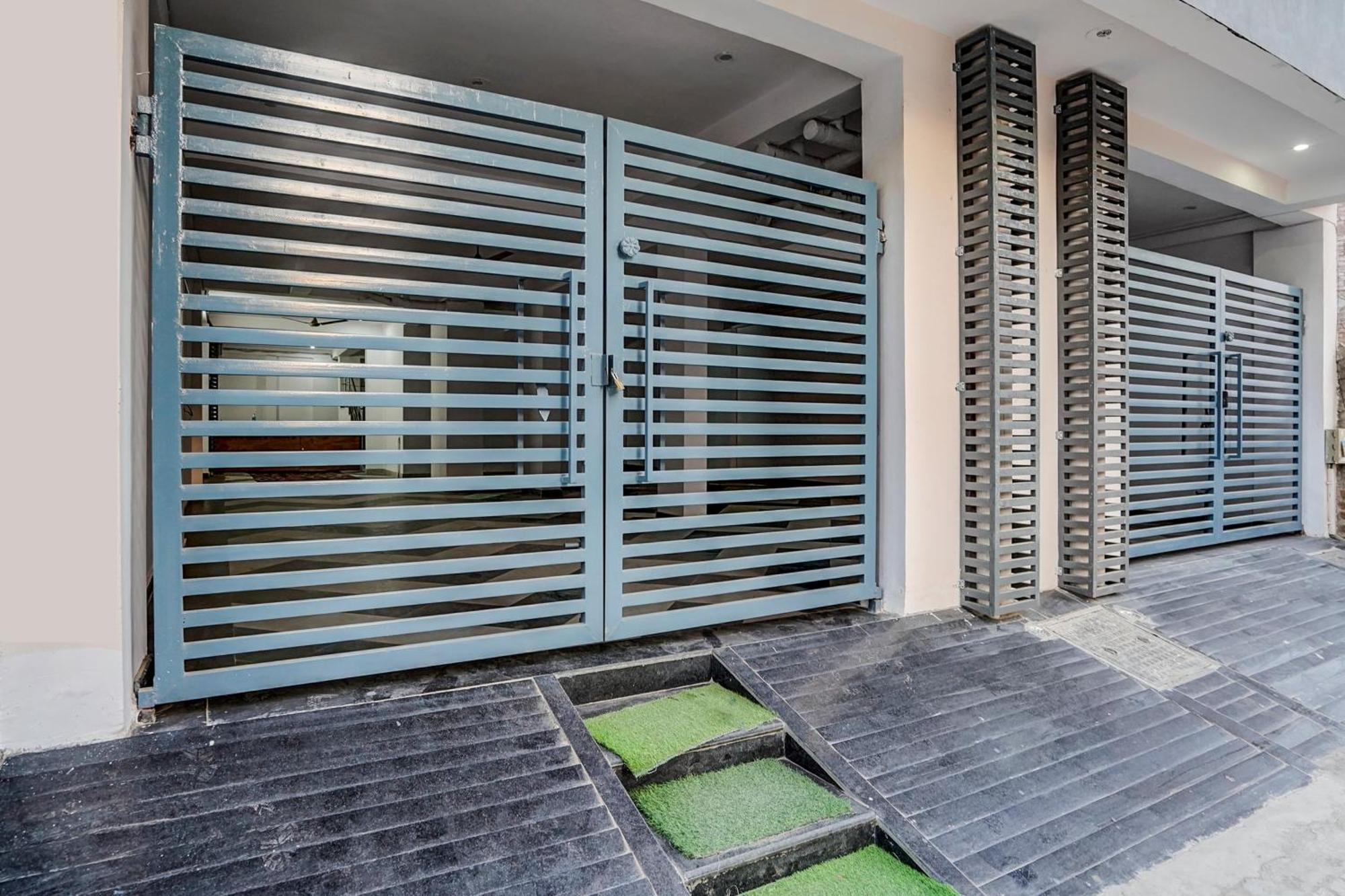 Townhouse Cloud Bay Otel Gurgaon Dış mekan fotoğraf